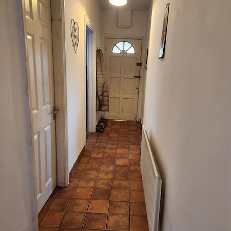 Private Room To Rent Midleton Ngoại thất bức ảnh